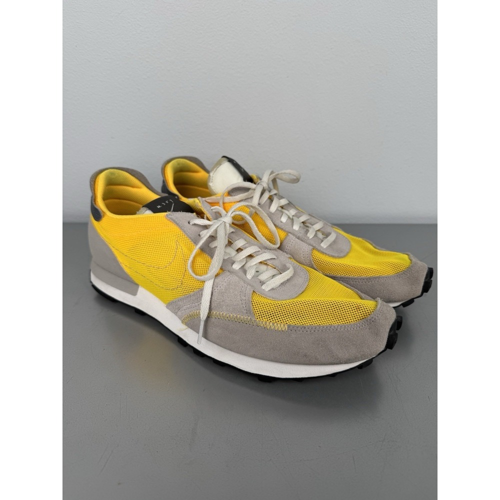 Nike Daybreak Mens 13 Athletic Shoes CJ1156-800 Sneakers Laser Orange Yellow